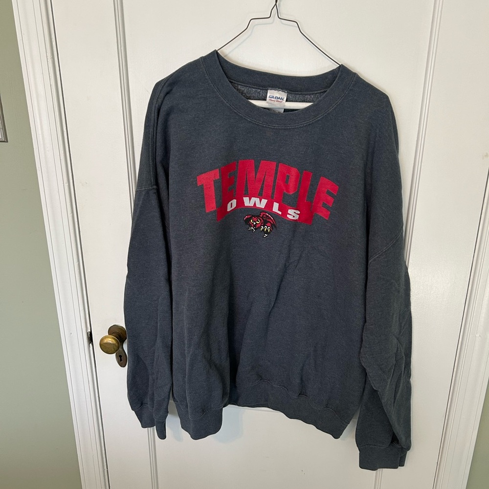 Gildan Heavy Blend Charcoal and Red Sweatshirt